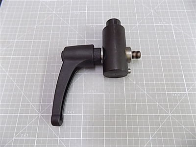 HANDLE ASSEMBLY FOR REEL SUPPORT